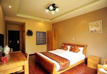 Mount Emei Lotus Hotel Pao-kuo-ssu Екстериор снимка